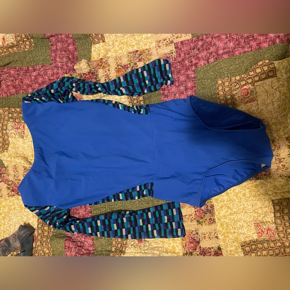 Blue eleve size medium